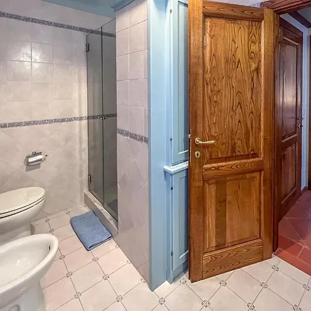 Gorgeous In With Kitchen